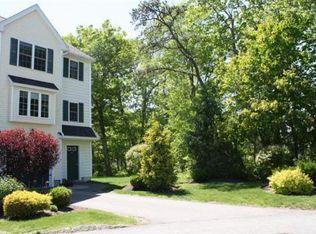 1 Quail Cir UNIT D, Salisbury, MA 01952