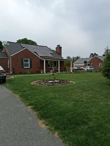 7012 Warfield Rd Photo 1