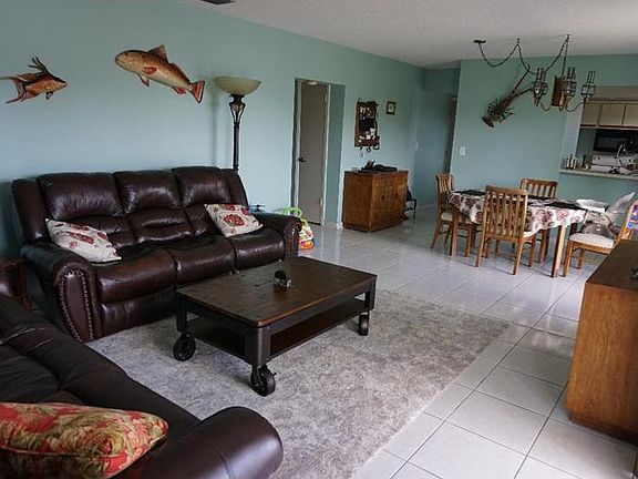 2nd image of 8832 Bay Pointe Dr #208