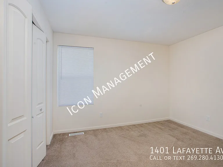 1401 Lafayette Ave — Photo 16