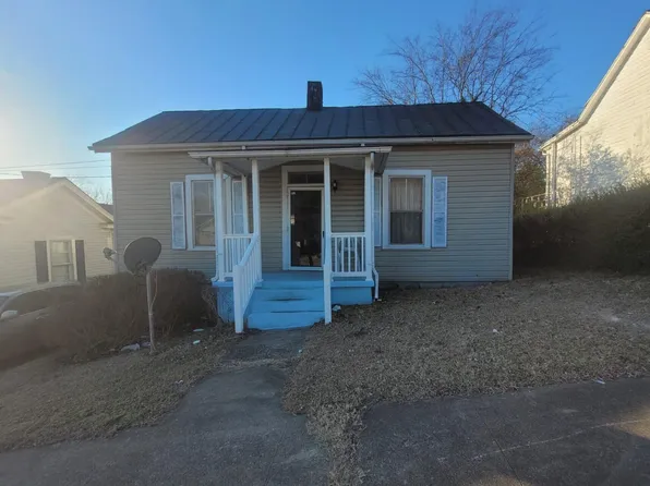 217 Rhodenizer St, Danville, VA 24540