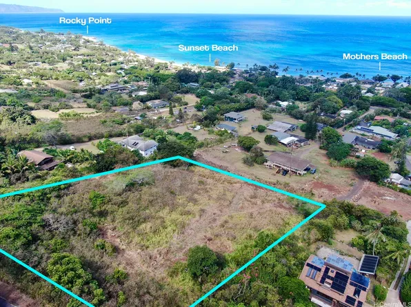 59-56 Kamehameha Hwy #B1, Haleiwa, HI 96712