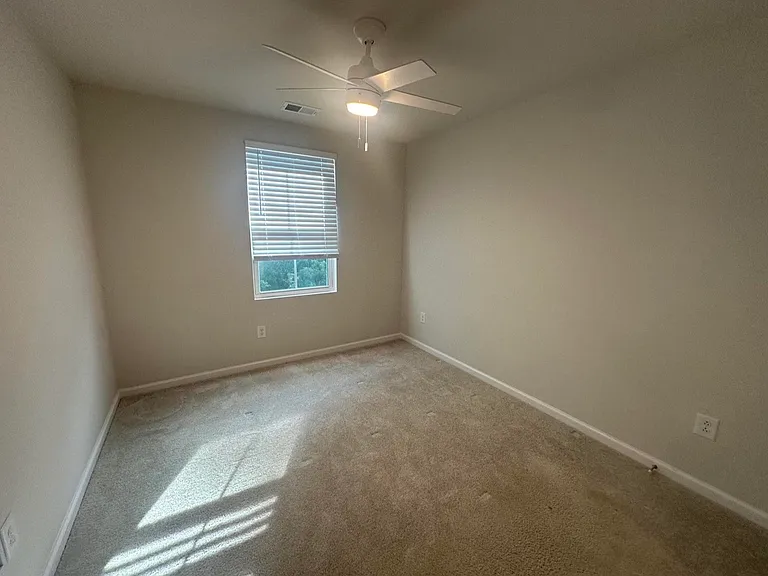 146 Villa Grande St #C — Photo 13