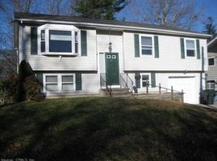 65 Fuller St, New London, CT 06320