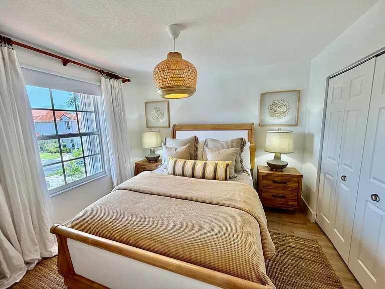 13531 Fountain View Blvd — Photo 19