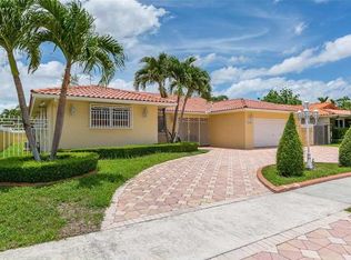 11451 SW 28th St, Miami, FL 33165