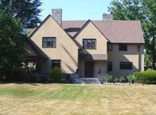 461 Willow St, Lockport, NY 14094