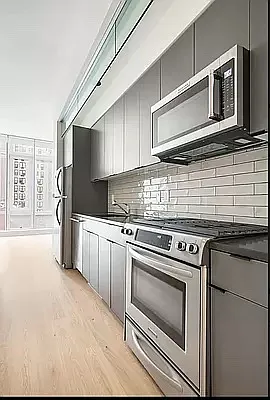 Rented by Compass | media 10