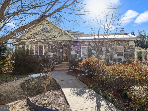 627 Avenue A, Feasterville Trevose, PA 19053