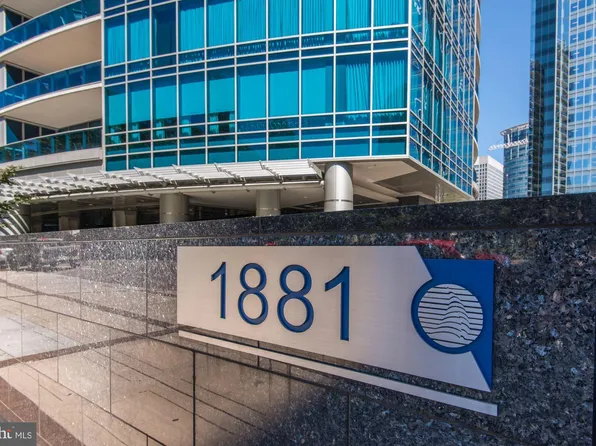 1881 N Nash St Unit 409, Arlington, VA 22209