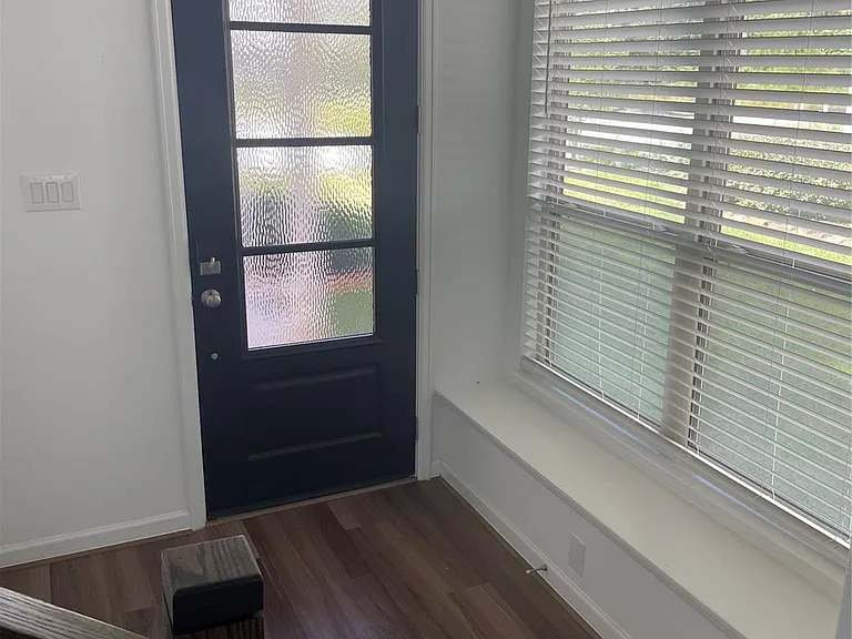 621 Aspen Falls Ct — Photo 8