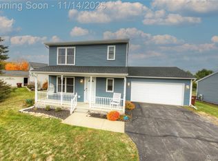 117 Turtle Trce, Pinckney, MI 48169