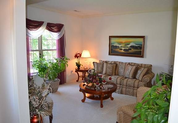5th image of 102 Jara Ln