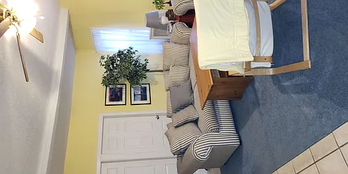 Rented by Roz Khan, LREB