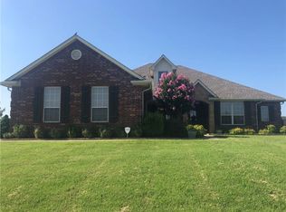 16101 Glimmer Cir, Oklahoma City, OK 73165