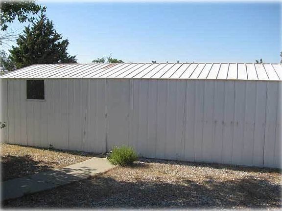 4th image of 15292 Wells Fargo St