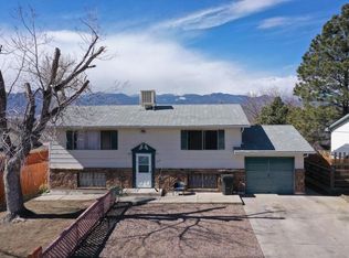 1942 Montezuma Dr, Colorado Springs, CO 80910