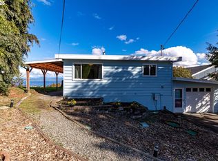 4849 E Berg Rd, Clinton, WA 98236