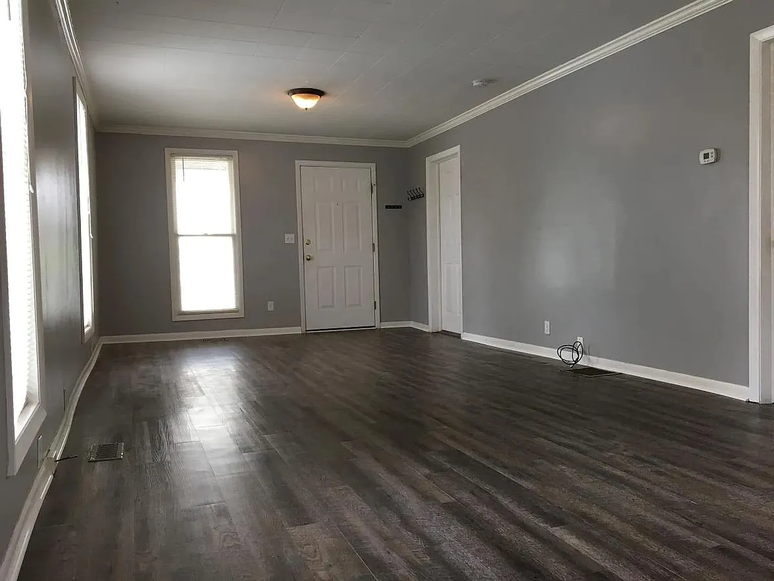 720 N Grant — Photo 1