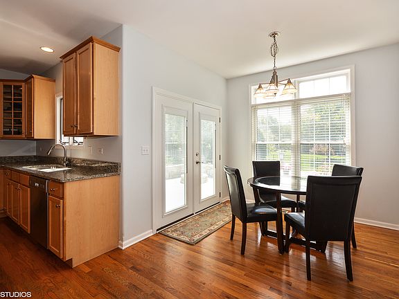 2nd image of 2123 Brookwood Dr