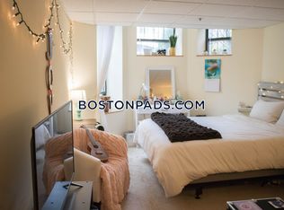 124 Peterborough St APT 8, Boston, MA 02215