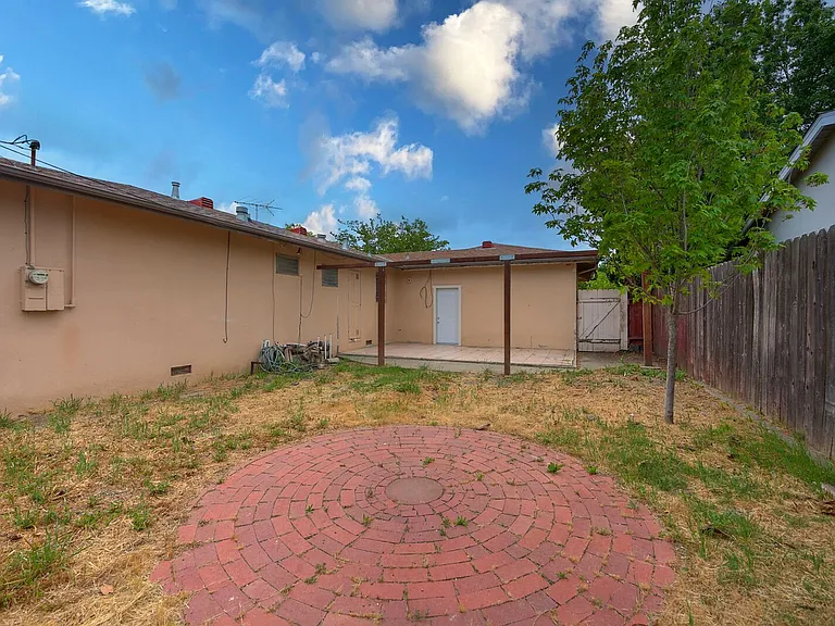 1757 Wakefield Way — Photo 17