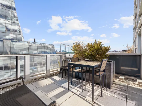 100 Eleventh Avenue 7D image 3 of 14