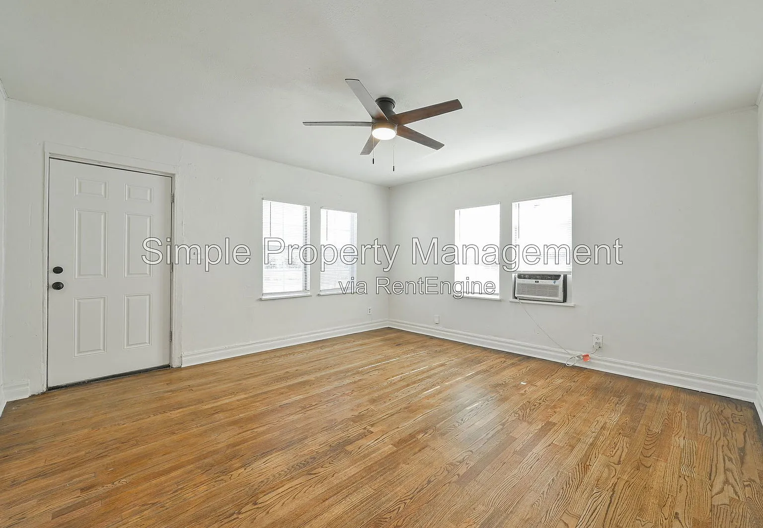 2 bed, 1.0 bath, 980 sqft, $1,095 — Photo 2
