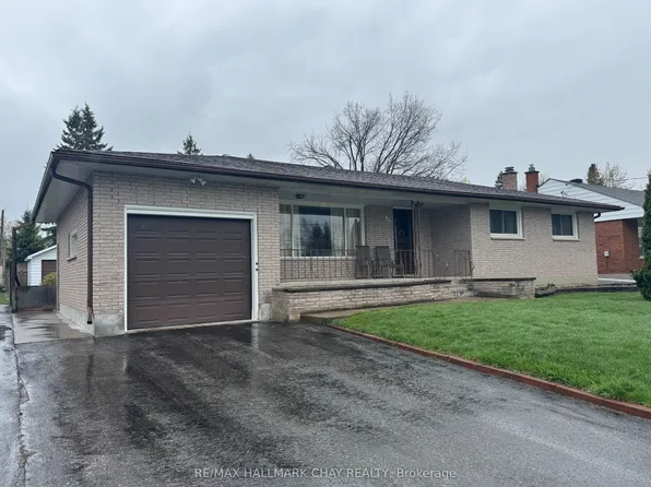 19 Steel St, Barrie, ON L4M 2E6