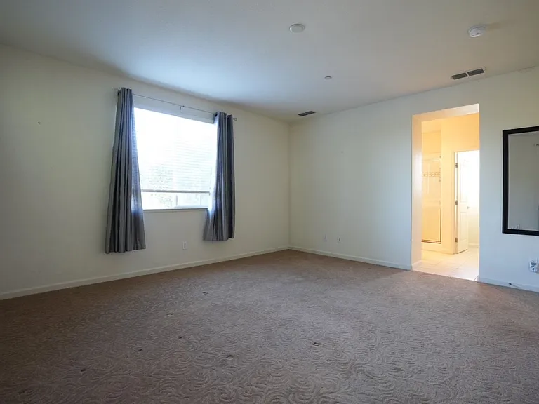 940 Chelebrooke Ct — Photo 18