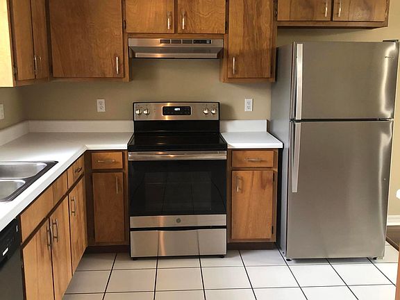2nd image of 8457 Coastal Breeze Ct
