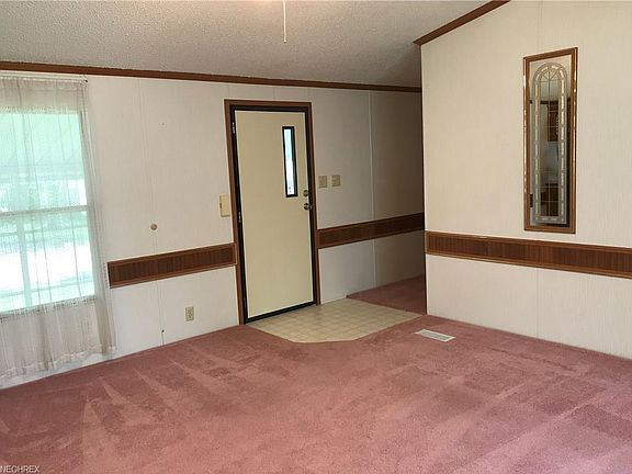 4th image of 56 Melody Ln