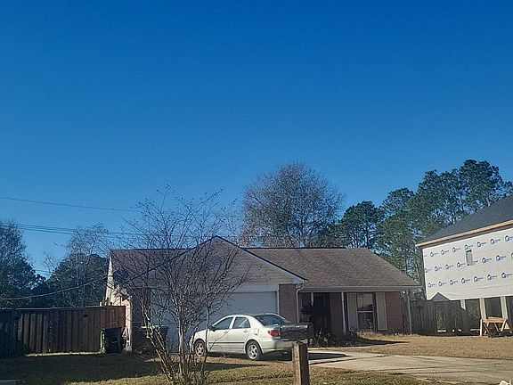 3rd image of 1914 Kings Row