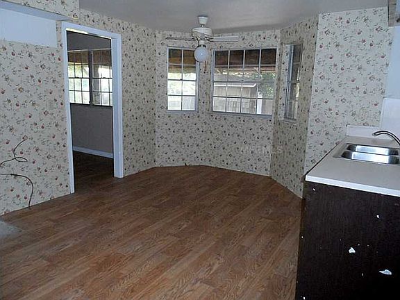 5th image of 1721 Virginia Ct