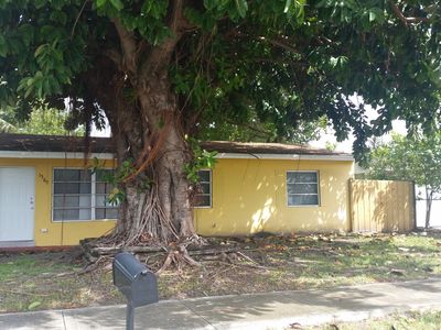 1560 SW 64th Ave, North Lauderdale, FL, 33068