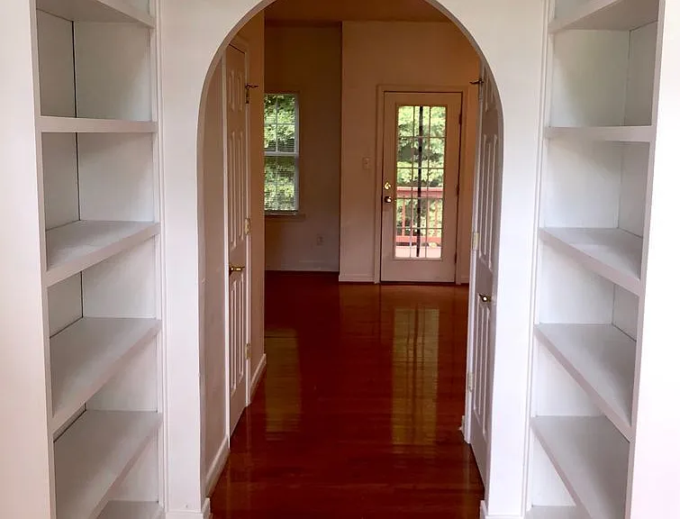 6812 Beulah Oaks Ln — Photo 5