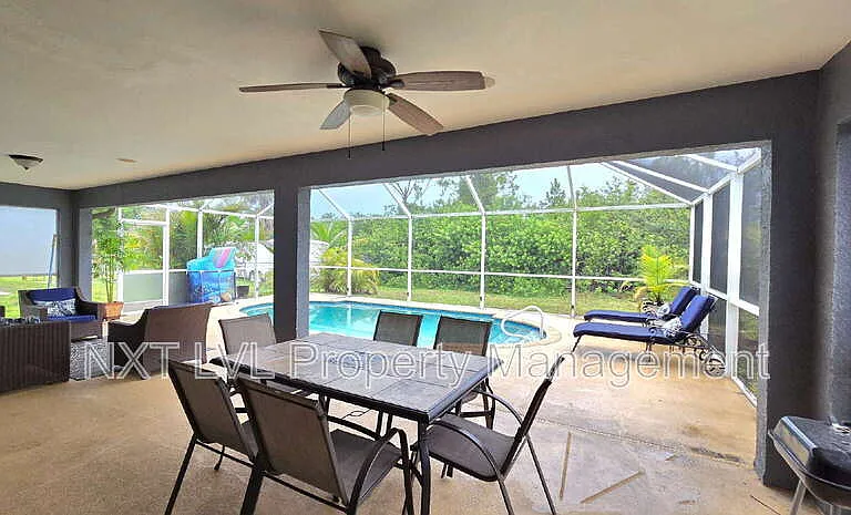3105 Van Buren Pkwy — Photo 19