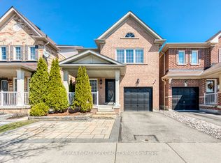 71 Summerside Ave, Whitby, ON L1R0J9