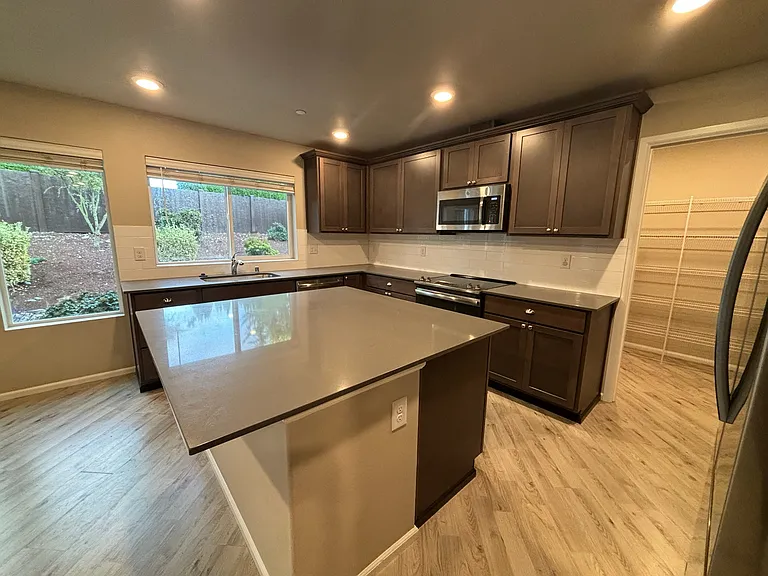 118th Avenue Ct E — Photo 14