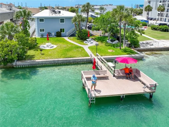 9715 Harrell Ave APT 39, Treasure Island, FL 33706