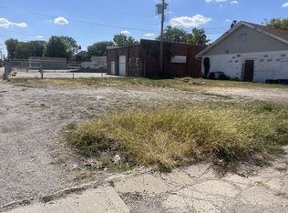 141 E Packard St, Decatur, IL 62523