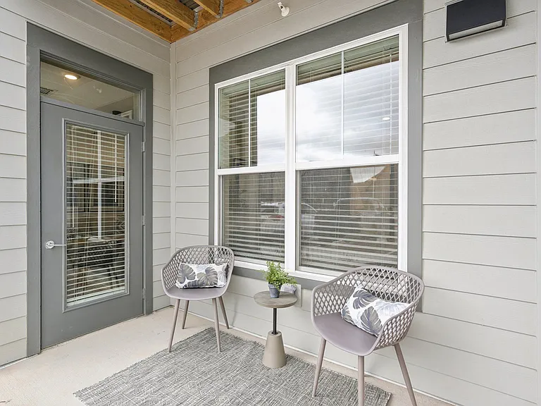 The Garrison Luxury Apartments — Photo 20