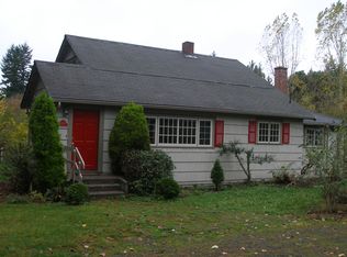 8348 NE High School Rd, Bainbridge Island, WA 98110