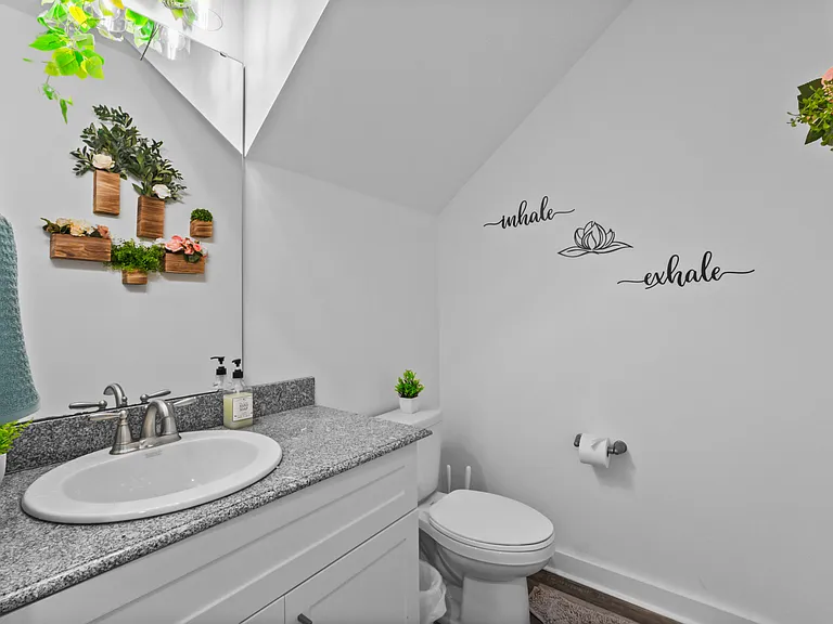 2834 Watauga Ave — Photo 6