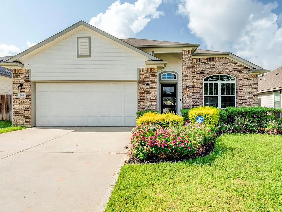 208 Shoreview Dr