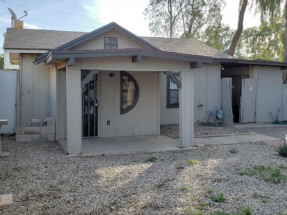 2nd image of 3811 N 8th St