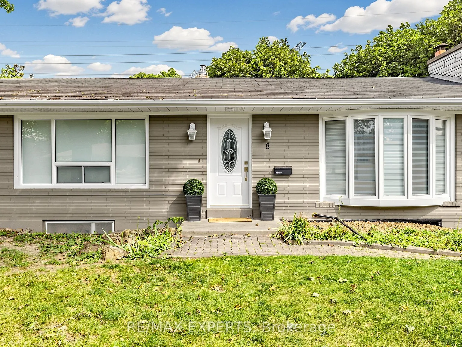 4 bed, $4,400 — Photo 3