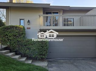 9737 Dorset Ln, Eden Prairie, MN 55347