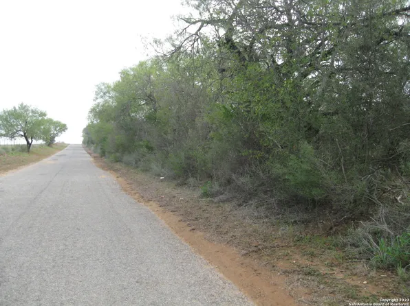 CR 2871 00 LOT A523, Bigfoot, TX 78005