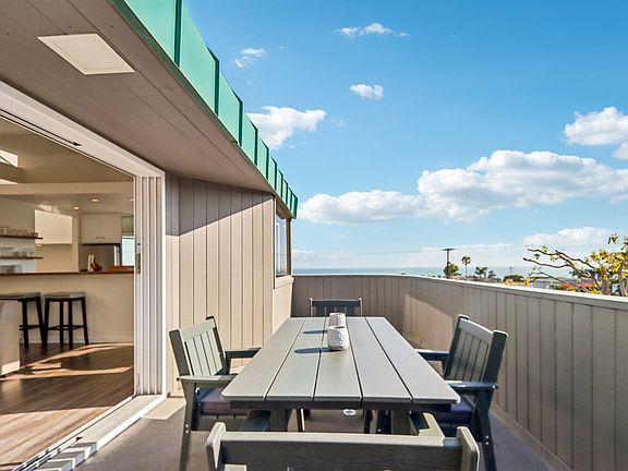 Upstairs Balcony